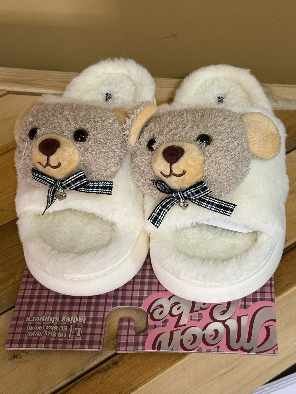 Moon Cake Plush Teddy Bear Open-Toe Slippers in White and Beige Size Large
